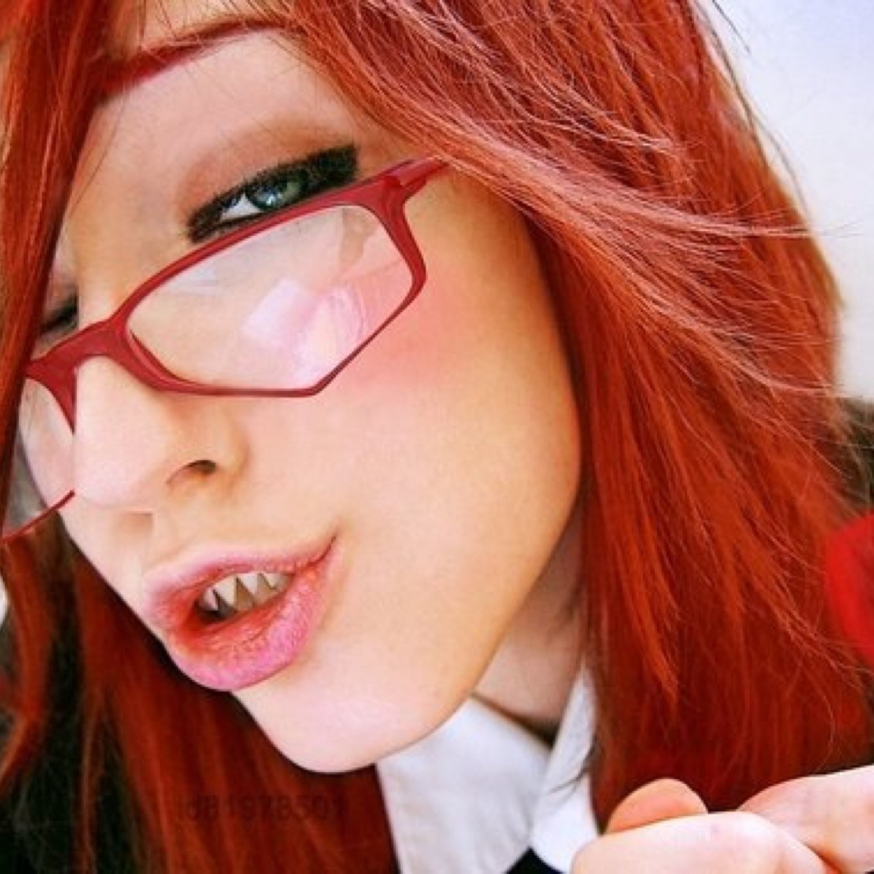 Grell_TheReaper's profile picture. I am Grell (Slut)cliff...I am STILL waiting for that kiss (with tongue) Sebby dear! [Grim Reaper] (Parody, RP, Gay 18+)