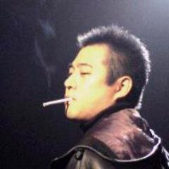 フリーランス映像プロデューサー!法人立ち上げも視野に入れ、長年のシェアハウス転々生活から脱却し、事務所兼住居を拠点に映像関係以外の仕事も開拓中。東京大田区生まれ関西育ちの神出鬼没な激辛好き食いしん坊。お酒は少し弱くなってきたな〜