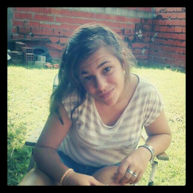 ~A veces lo mejor es guardar silencio, Sonreír y seguir adelante...!