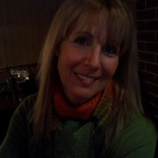 KimFarr01596770's profile picture. 