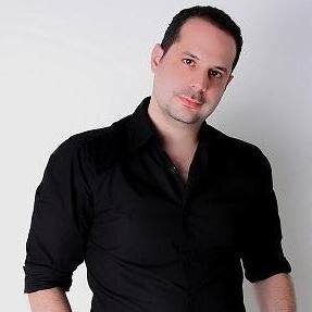 اللهم يا ذا الوجه الأكرم و الأسم الأعظم و العطية الجزلى أسعد عبدك خالد @KhaledAladdin
كما أسعدنا و أرزقه الفردوس الأعلى .. آمين