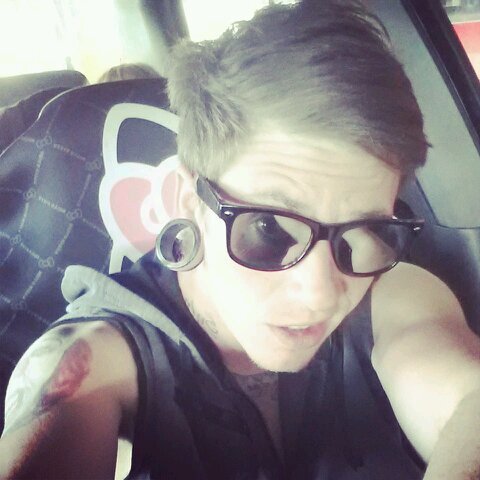 I do what I do because I love to do it!!......and I think I'm pretty damn awesome and original at it!! Prove me wrong :D