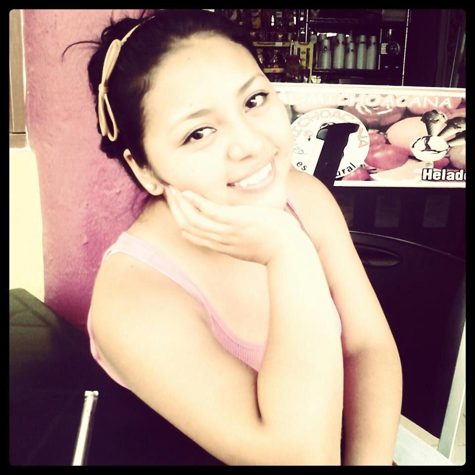 JenniHeGo's profile picture. Estudiante de Educación Primaria orgullosamente :)