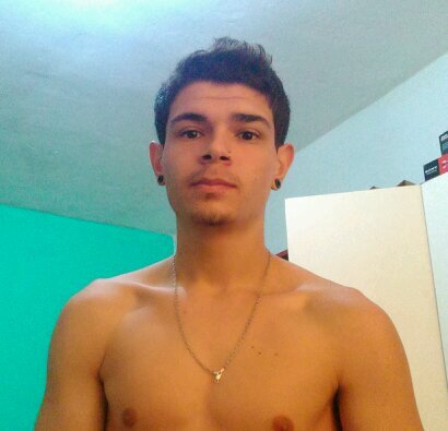 Coração acolhedor, sempre tem espaço pra mais uma ;b