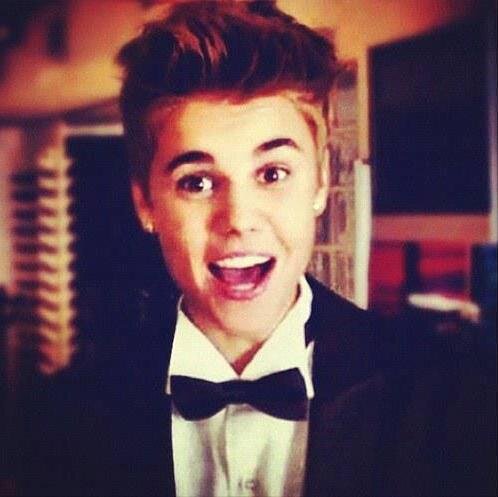 @justinbieber You are my everything♡