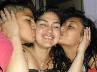 YOLANDAPINEDA10's profile picture. 