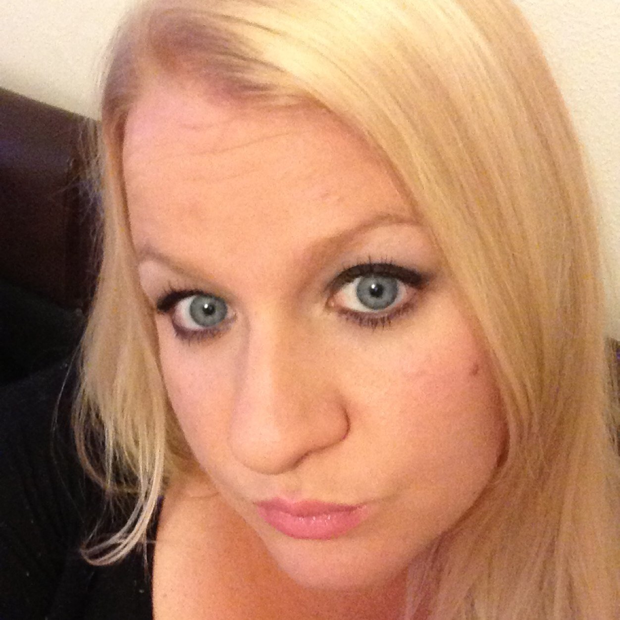 beckyharding86's profile picture. 