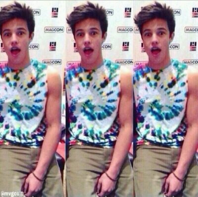 follow @tinaislyfe she follows back ilysm