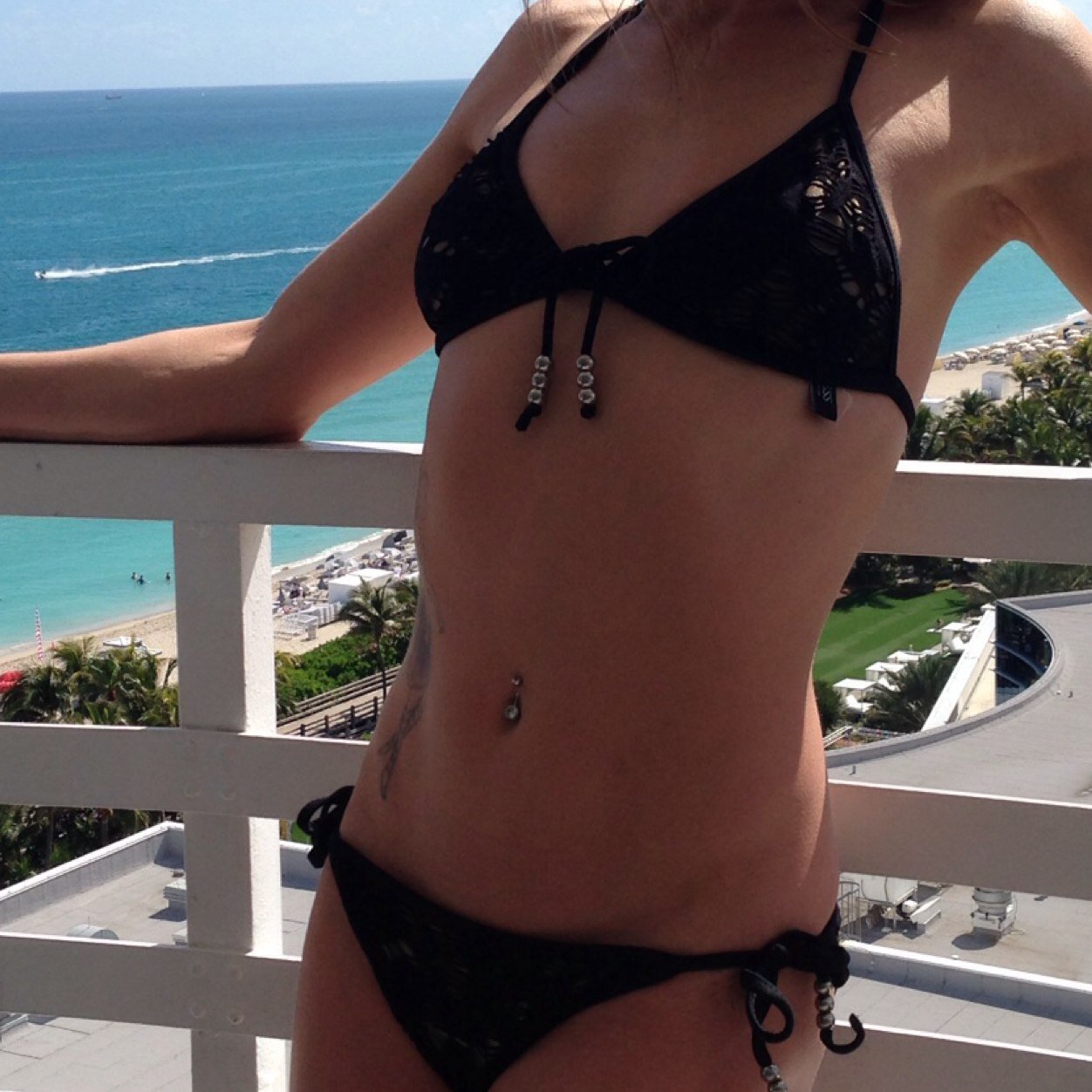 32B/24/32 sexykristalnyc@gmail.com