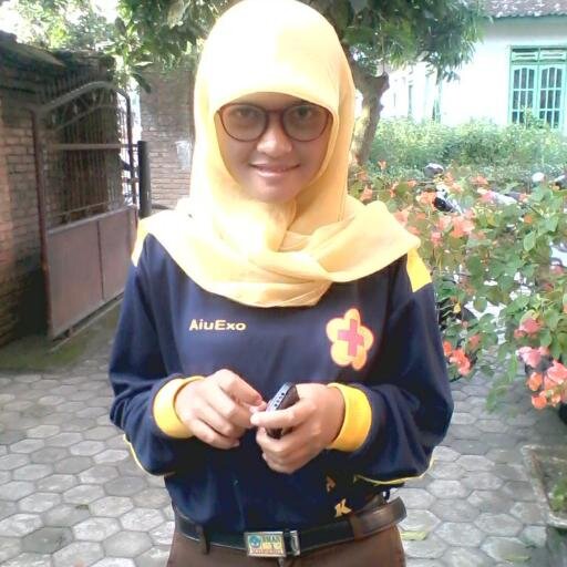 Murti Ayu Azhari I'M HOTTEST @taeccool @Jun2daKAY 2pm :*