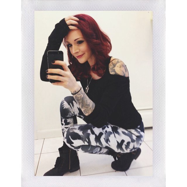 katexfaith's profile picture. They were sinking or swimming / I was floating away/we're just rehearsing who we think we are