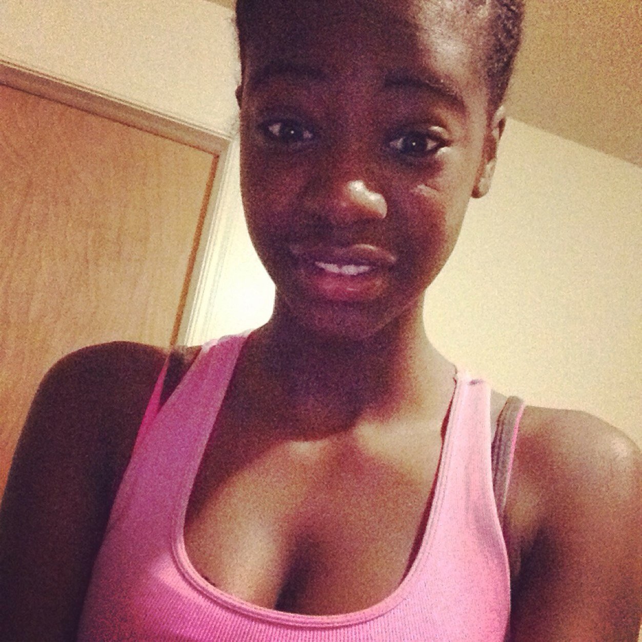 Follow me~if no ones got me i got me~trust no one