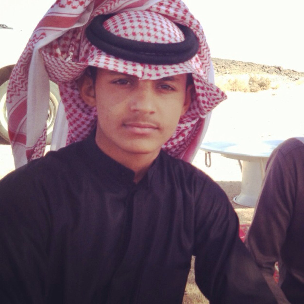 ﻳا ﺻاﺣﺑي ﻟۈ ﻳﻧﻓع اﻟﺻۈت ﻧادﻳت ﻣﻥ̴ ۈﺣﺷﺗي ﺣﺗى اﻟﺻدى ﻗال ﻧادﮬ..