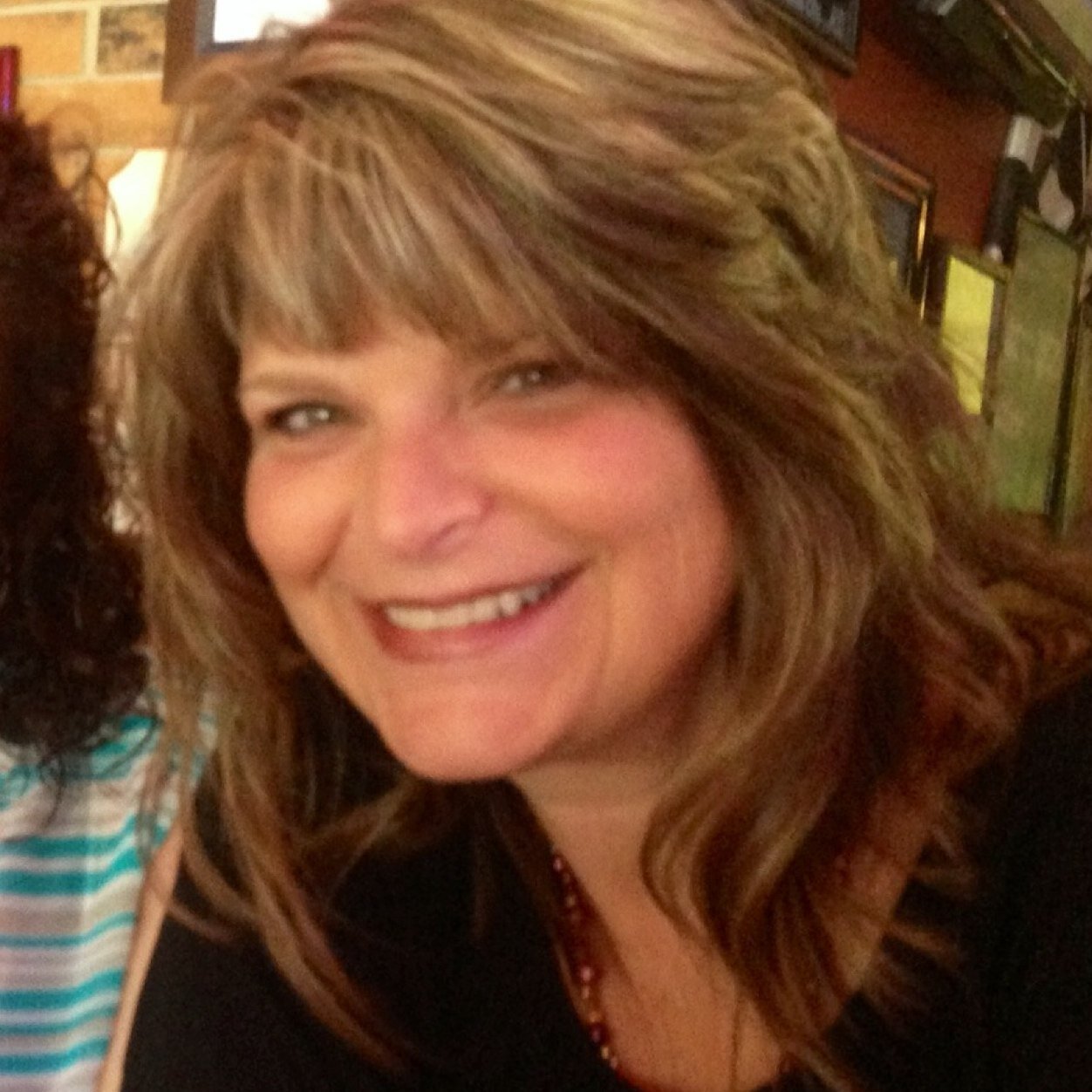 SuzyVesely's profile picture. 