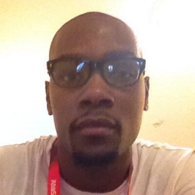 kevin durant with glasses