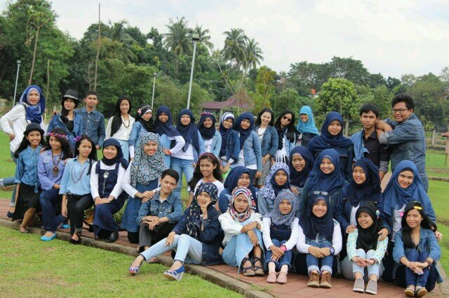 40siswa dari Perkumpulan Rakyat Accounting One.