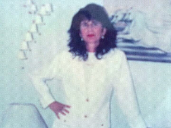 Sandrakassin's profile picture. 