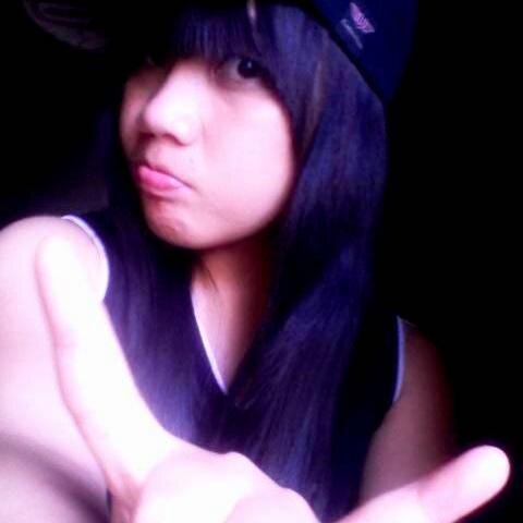 stela_mantiri's profile picture. music in my life :) | love jesus , Bigfam | i like simple boy :) (y) |  angel'demon
  :* lavingerz | i'm manchester  :D | 
  black n' white | \m/