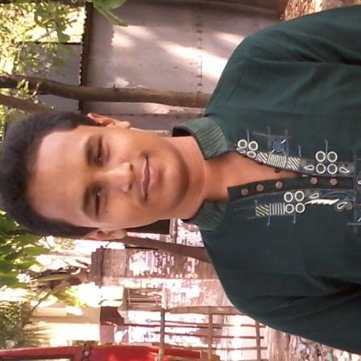 my name hakim hossain and always found a little girl when the girl love me,i think.,,no pain no love....but pain is the main point to the pure love