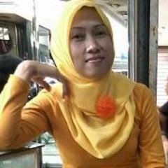 Janganlah Kamu Mengeluh Dengan Segala Kekuranganmu......Dan Janganlah Pula Berbangga Dengan Segala Kelebihanmu.....