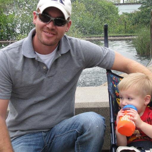 Certified IBEW Electrician with one son and divorced. LOVE writing song's and playing drums and bass. Enjoy the outdoors and love life. Christian.