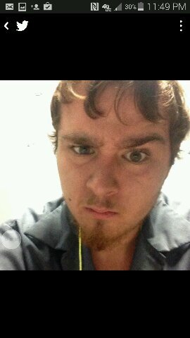 IGiveNoFucksss's profile picture. 