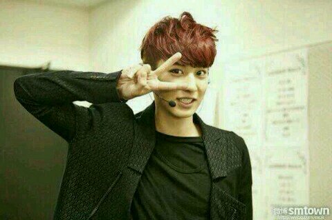 Crazy about cactus & chanbaek. อย่าส่องให้มากนักอยากรู้จักก็ทักสิครับ #นักรีตัวยง