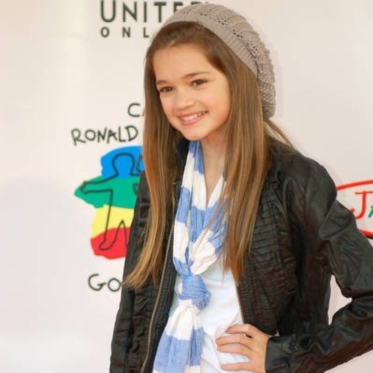Hi I'm Nikki! My brother is the red ranger of the power rangers megaforce team.