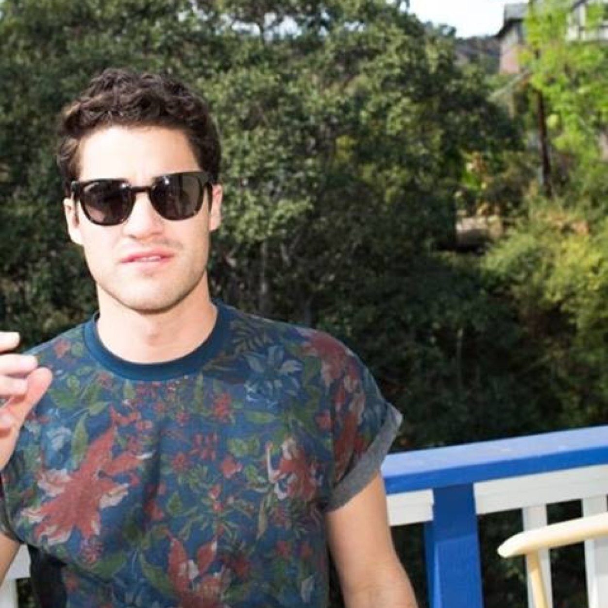 PhilipCriss's profile picture. Klainer lover, gleek ofcourse, loves new york, i adore @tyleroakley and worship @darrencriss and other glee cast! #courage #loveislove (i'm a confused boy)