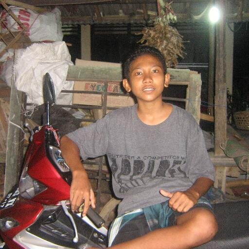 *smp nasional denpasar,hobi les GO*
