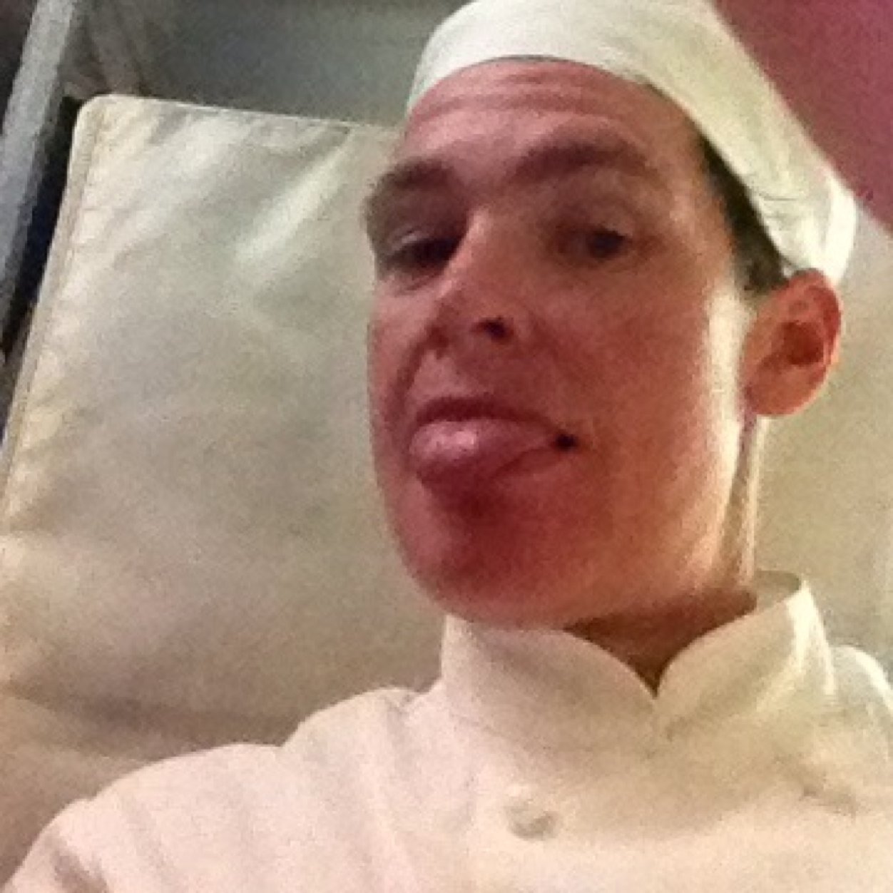 bellysal's profile picture. i just want to get paid what he gets paid