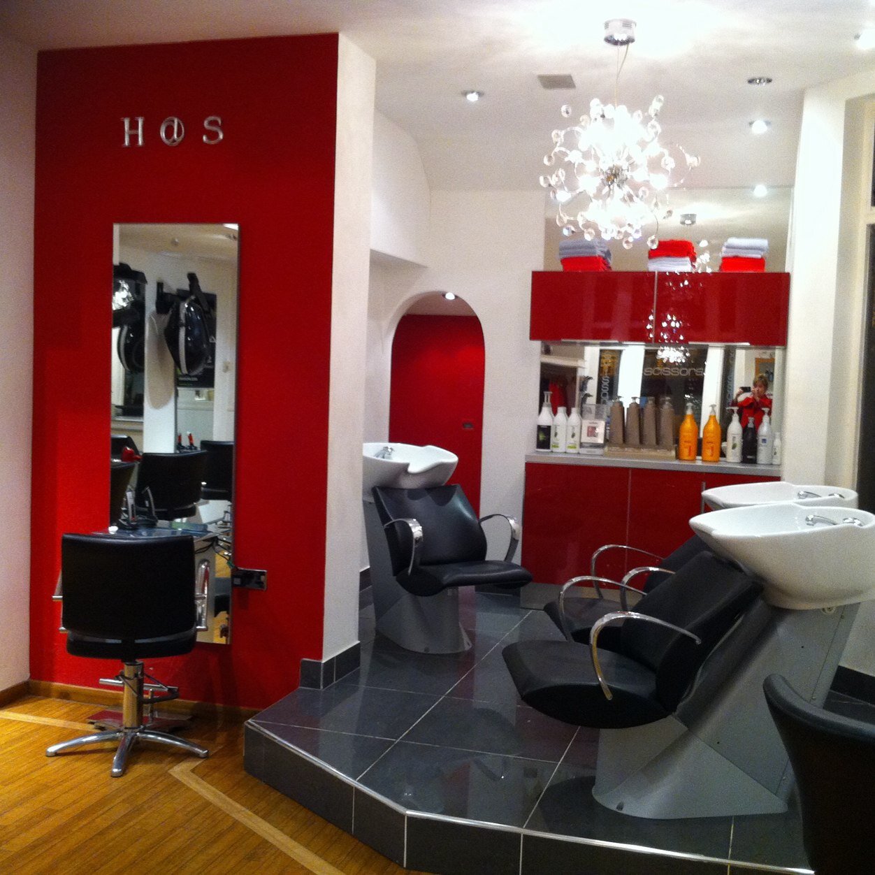 ShopBeth's profile picture. 