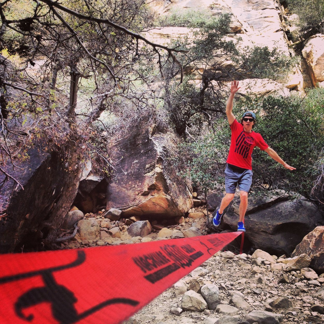 A_Rozzz's profile picture. I slackline and rock climb