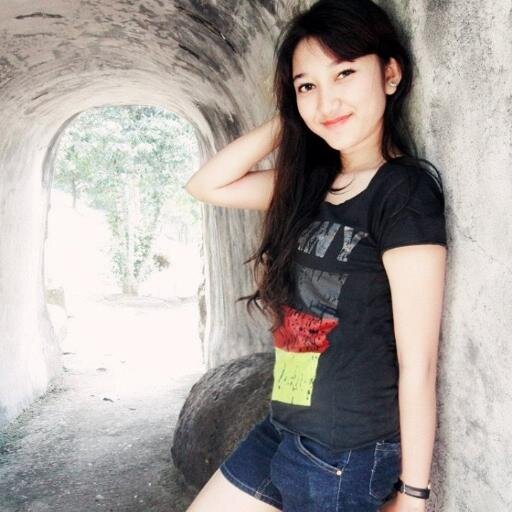 DJ_anggia's profile picture. penikmat coklat | penggemar masha