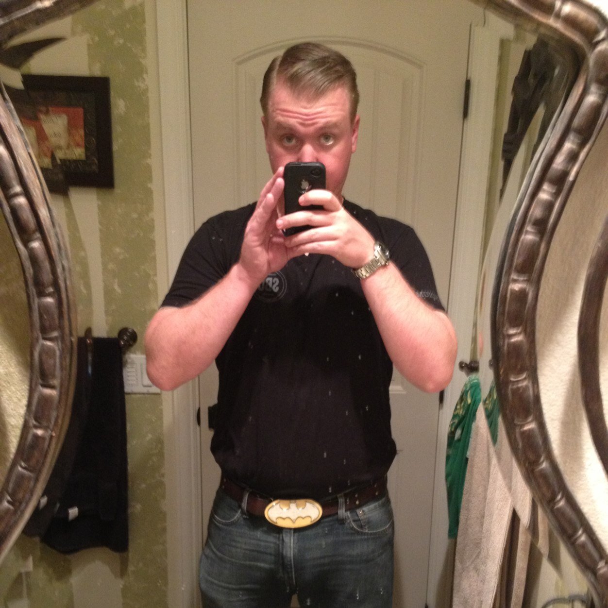 tsb_007's profile picture. Instagram: @tsb_007 Love comics, pro wrestling, Kevin Smith movies/podcasts, TESD Army Ant. I run bars for a living. Got an amazing life thanks for sharing it!