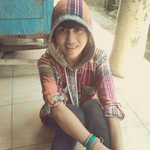 ErsaShafira's profile picture. ESH*I always support @dhikacungkring forever :)({}) cungkringers