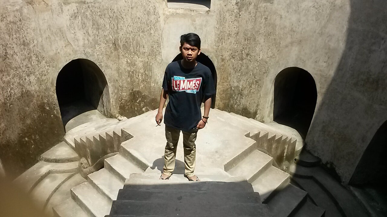 komengmuslim's profile picture. 