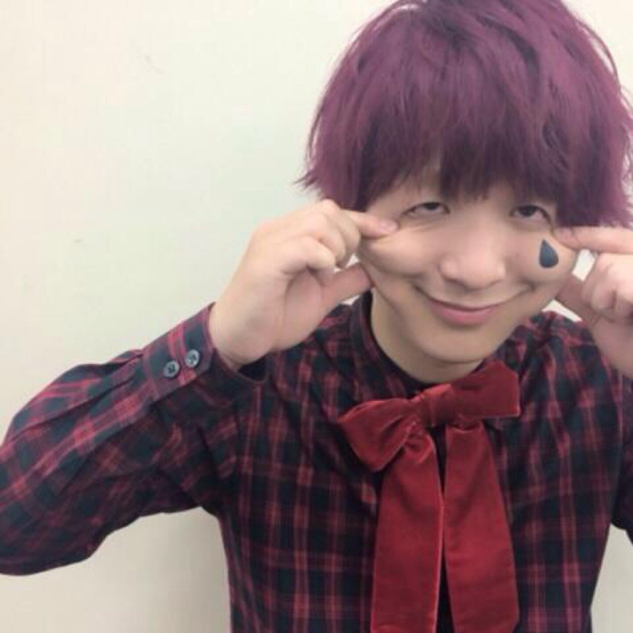 0124FNSL's profile picture. SEKAI NO OWARI/きゃりーぱみゅぱみゅ/ 吹奏楽部