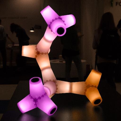 ledworkproject's profile picture. ledwork are highly tangible autonomous light components.
They form a connection between people, their network and space surrounding them.