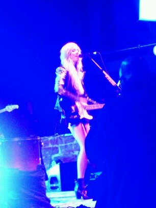 Nesbianss's profile picture. music