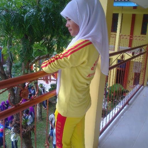 cristina_kiko's profile picture. live must go on.selalu untuk selamanya