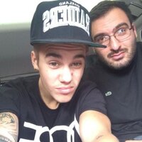 follow me justin (@xobiebsstyle) 's Twitter Profile