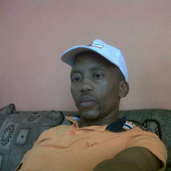 TollyMoacwi's profile picture. Ordinary South African citizen born in former Bophuthatswana.