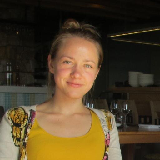 Digital Marketer at LeadPocket and especially into email marketing. Also love travelling and rock climbing.