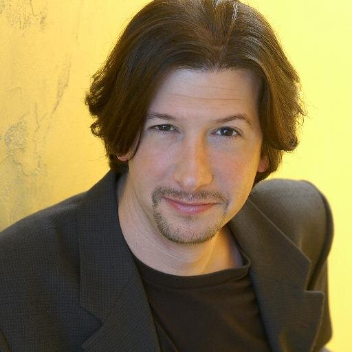 JayBeeberLA's profile picture. 