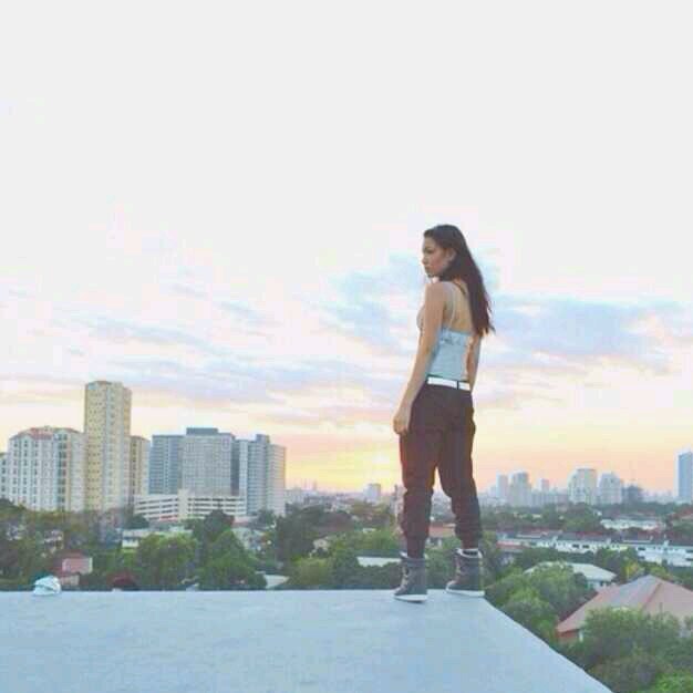 Living Life. instagram: @nadzlustre