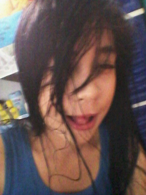 cameliagobel's profile picture. 