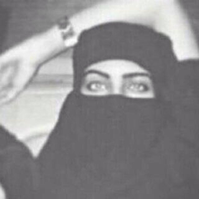 مٓ عندي اسرار بس عندي حياه ماتخصك 'المدينه'       http://t.co/4EkNbekT8W
