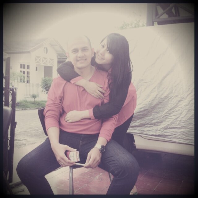 chacha_fairuz21's profile picture. Risky's wife @t_risky ❤️