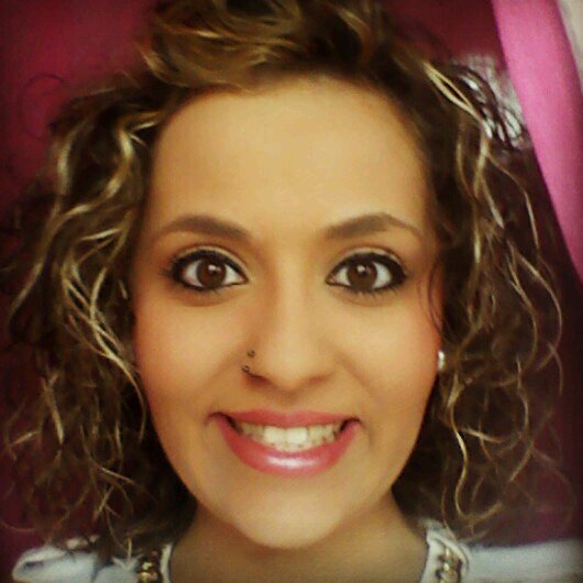 LauriiiTaaa21's profile picture. MasS vale poCo y bueno..que muCho y malo!!! Castuereña i Extremeña de pura cepa..i para el reSto!! ;D